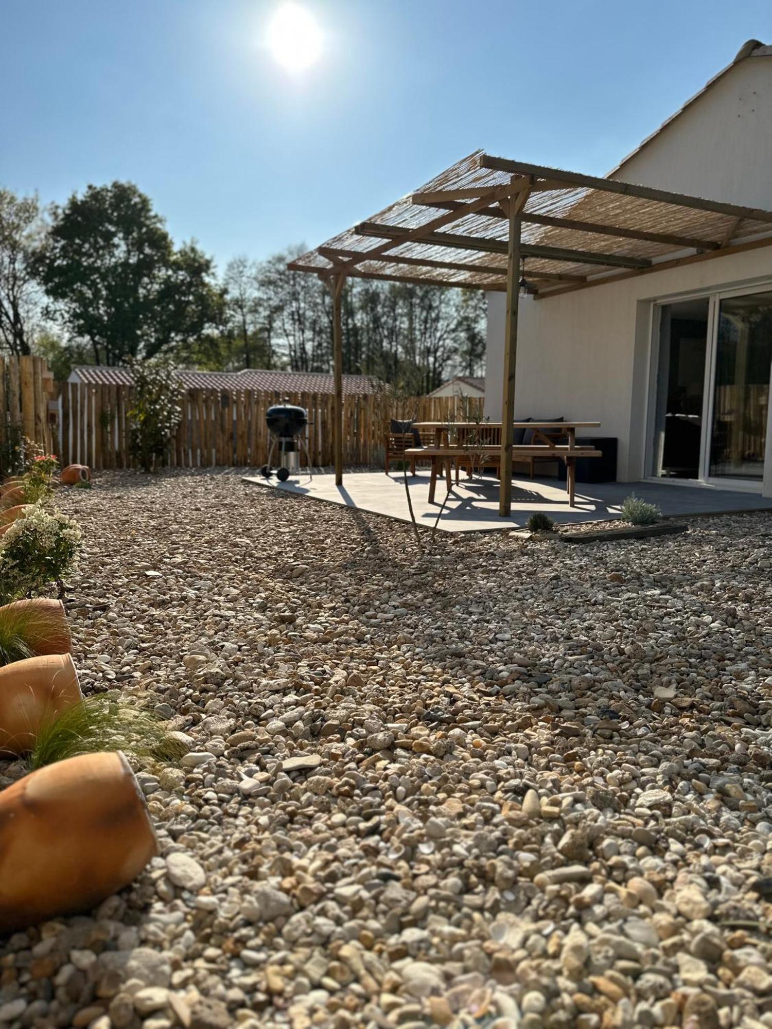 Maison Au Calme Pres Des Plages Poiroux 외부 사진